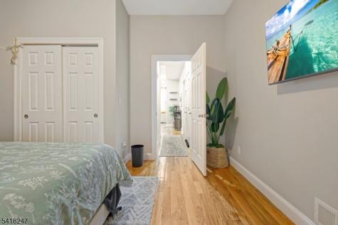 81 N Grove Street East Orange NJ 07017