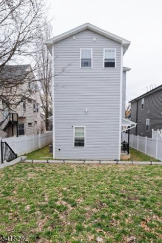 81 N Grove Street East Orange NJ 07017