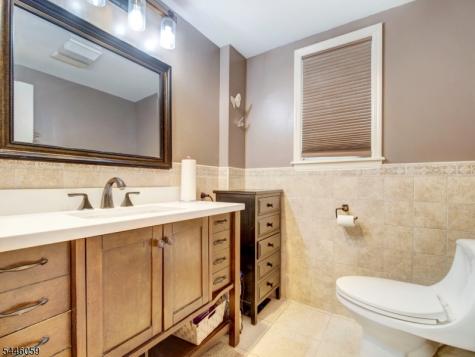 564 Passaic Avenue Kenilworth NJ 07033
