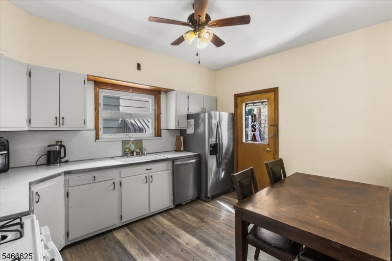 76 Prospect Avenue Bayonne NJ 07002