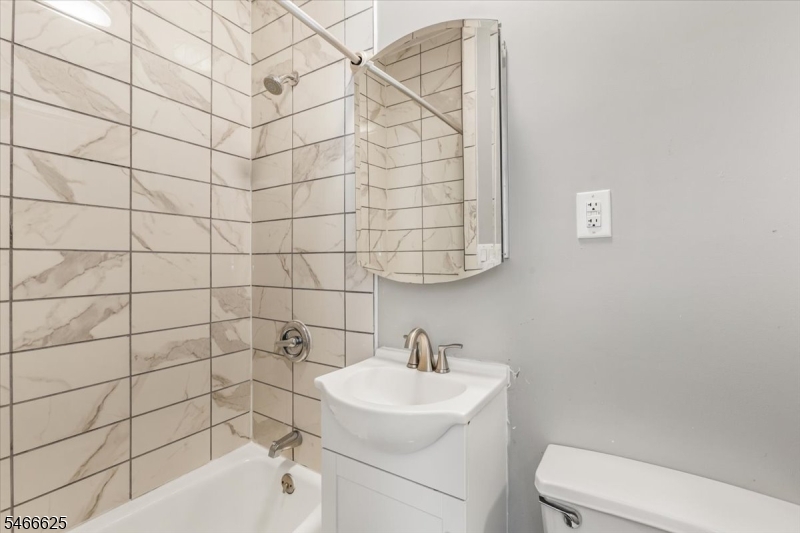 76 Prospect Avenue Bayonne NJ 07002