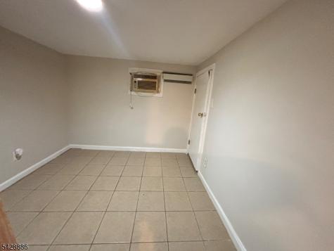 288 Totowa Avenue Paterson NJ 07502