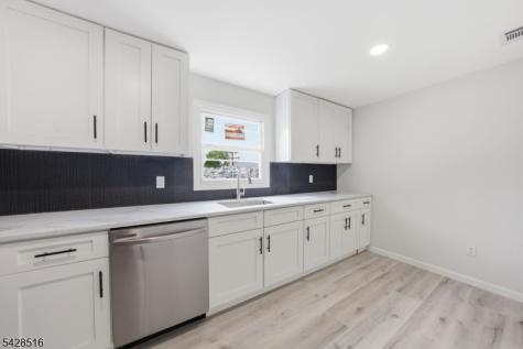 551 Schuyler Avenue North Arlington NJ 07031