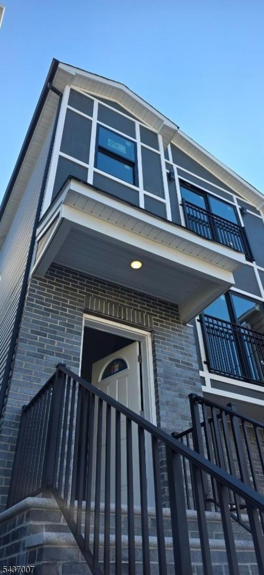 337 Court Street Elizabeth NJ 07206