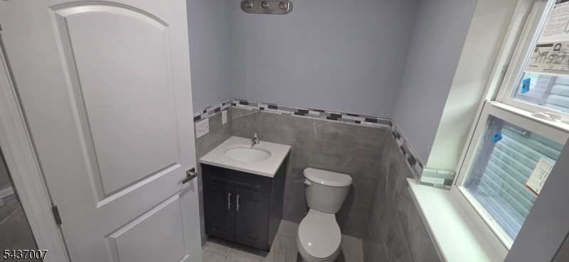 337 Court Street Elizabeth NJ 07206