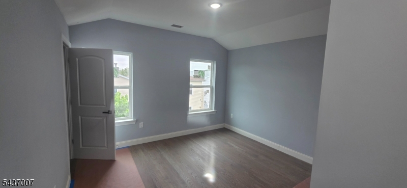 337 Court Street Elizabeth NJ 07206