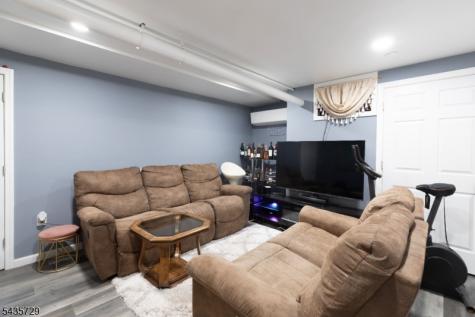 350 New Street Newark NJ 07103