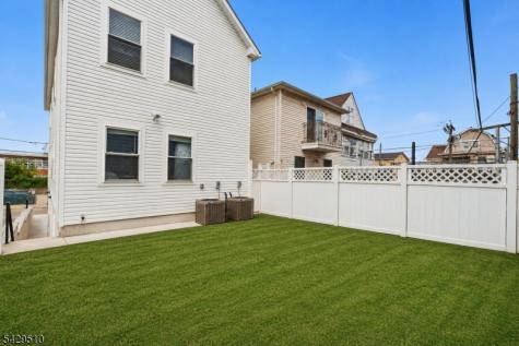 31 Patterson Street Harrison NJ 07029
