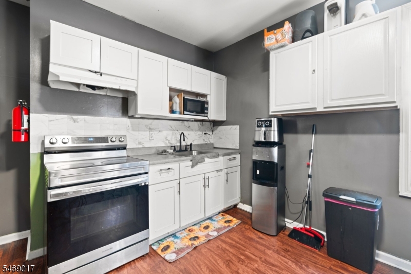 83 Mercer Street Paterson NJ 07524