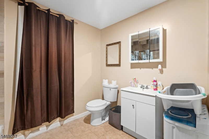 83 Mercer Street Paterson NJ 07524