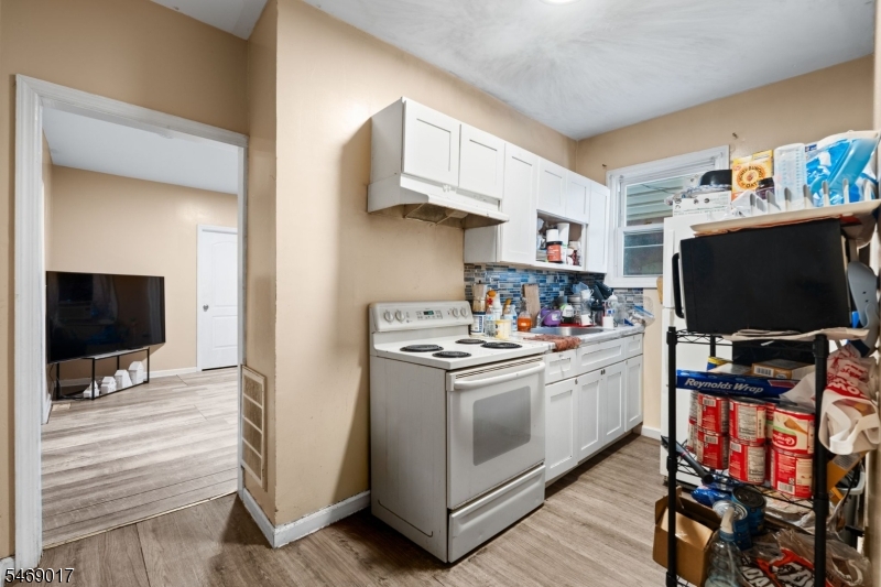 83 Mercer Street Paterson NJ 07524