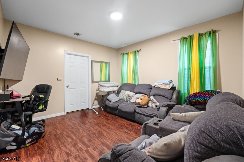 83 Mercer Street Paterson NJ 07524
