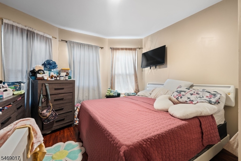 83 Mercer Street Paterson NJ 07524