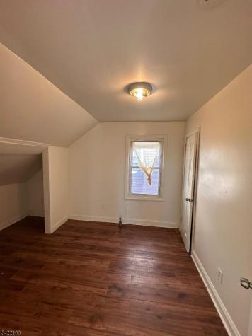 89 Aldine Street Newark NJ 07112