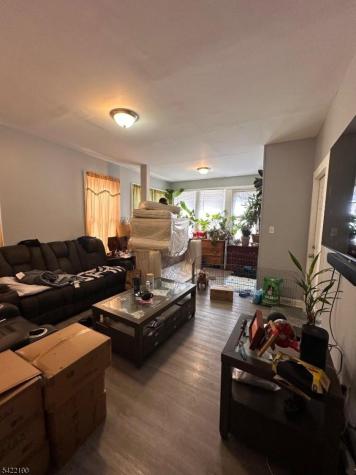 89 Aldine Street Newark NJ 07112