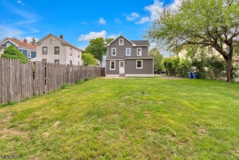 67 Manning Avenue North Plainfield NJ 07060