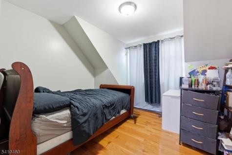 108 Orchard Street Elizabeth NJ 07208