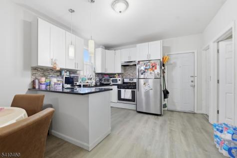 108 Orchard Street Elizabeth NJ 07208