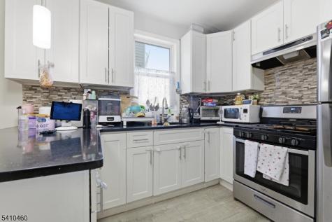 108 Orchard Street Elizabeth NJ 07208