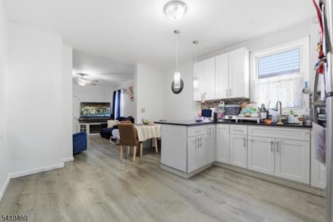 108 Orchard Street Elizabeth NJ 07208