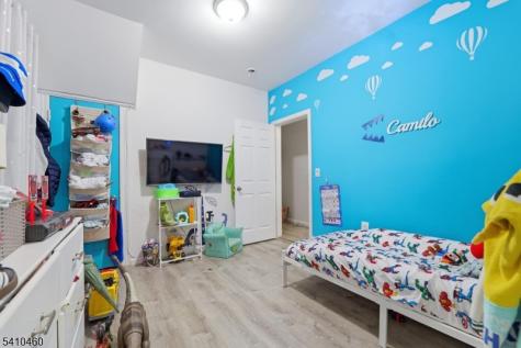 108 Orchard Street Elizabeth NJ 07208