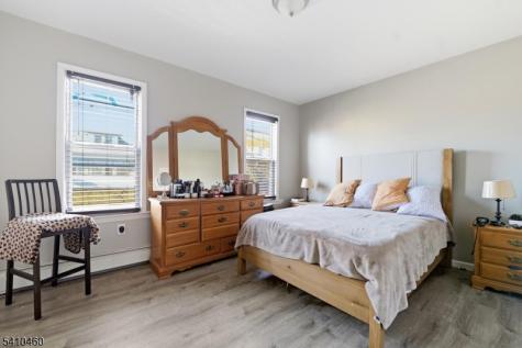 108 Orchard Street Elizabeth NJ 07208