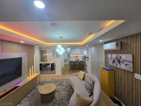 36 Oak Street East Orange NJ 07018