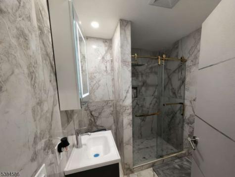 36 Oak Street East Orange NJ 07018