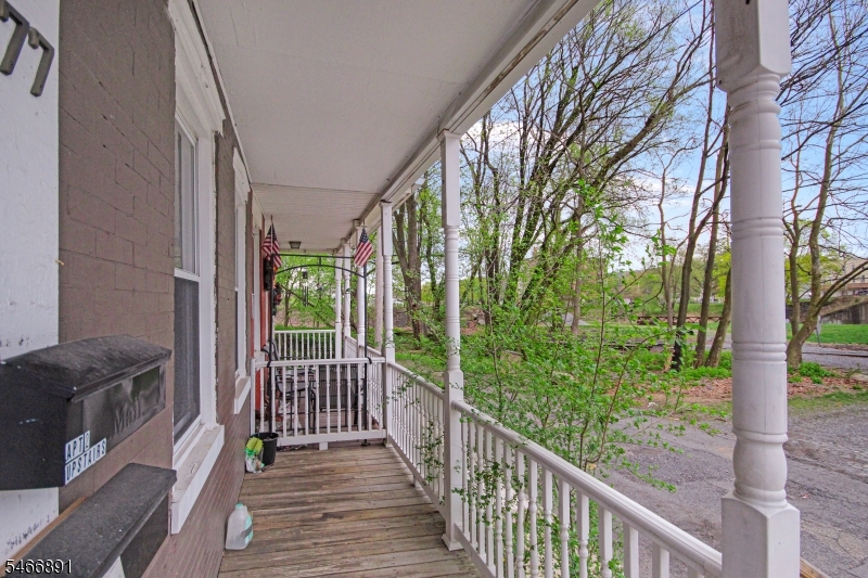 77 Brainard Street Phillipsburg NJ 08865