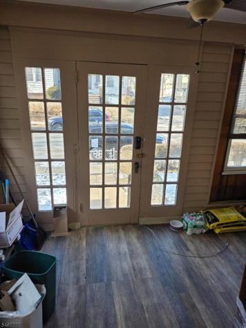 388 Seymour Avenue Newark NJ 07112