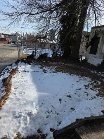 388 Seymour Avenue Newark NJ 07112