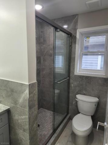 28 Garibaldi Avenue Newark NJ 07114
