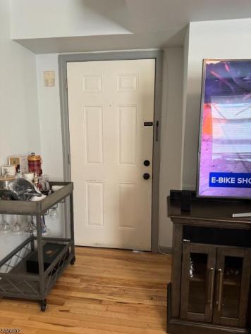 162 N 14th Street East Orange NJ 07017