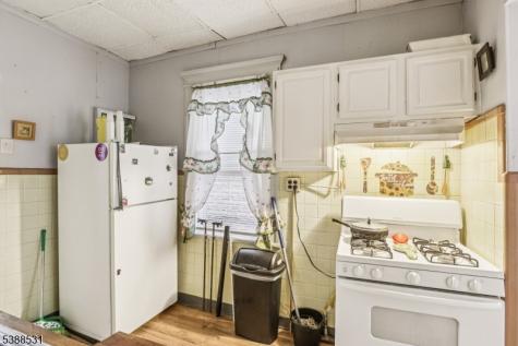 107 Saint Davids Place Atlantic NJ 08401