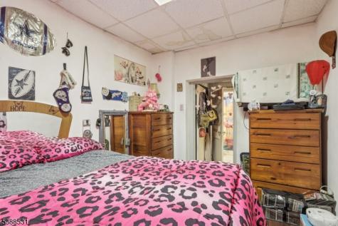 107 Saint Davids Place Atlantic NJ 08401