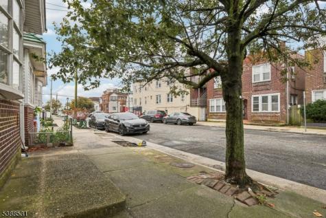 107 Saint Davids Place Atlantic NJ 08401