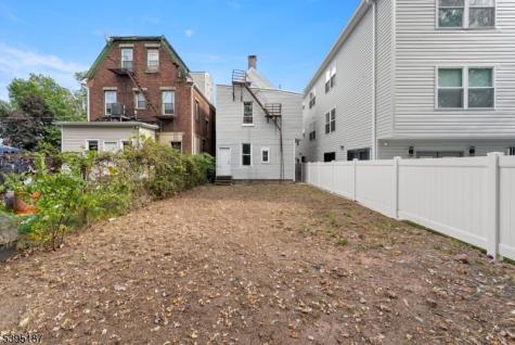 119 Littleton Avenue Newark NJ 07103