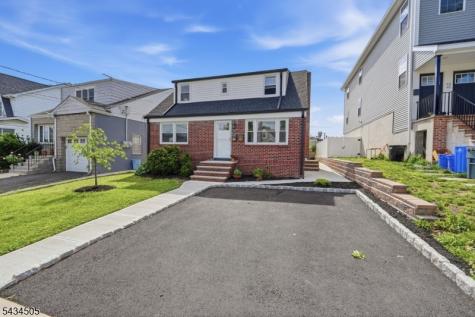 91 Charles Street Belleville NJ 07109
