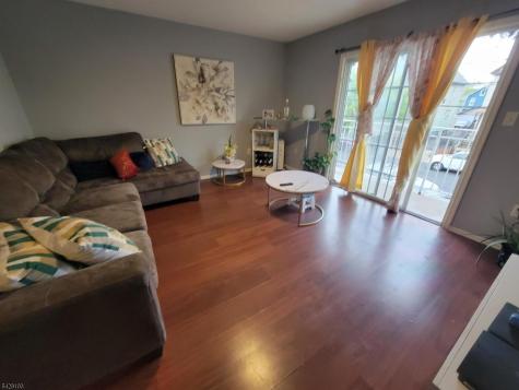 941 Emma Street Elizabeth NJ 07201