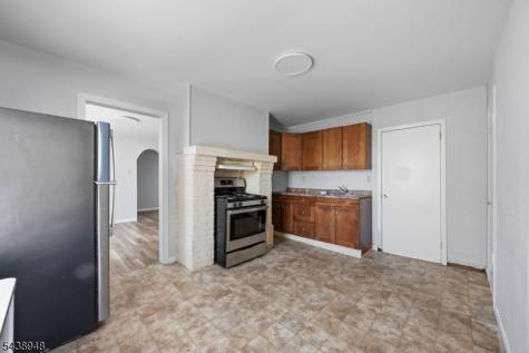 163 Walnut Street Bloomfield NJ 07003