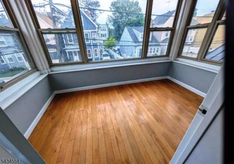 25 Maple Avenue Irvington NJ 07111