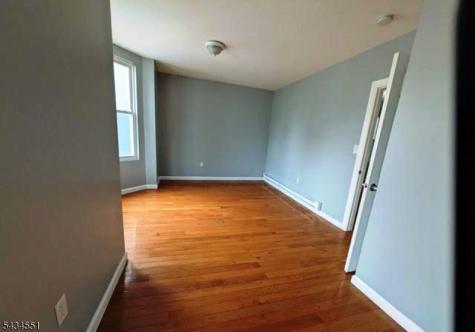 25 Maple Avenue Irvington NJ 07111