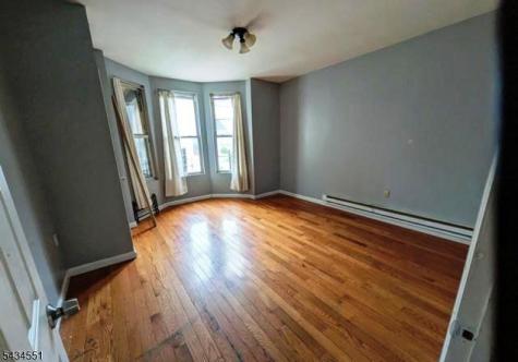 25 Maple Avenue Irvington NJ 07111