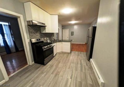 25 Maple Avenue Irvington NJ 07111