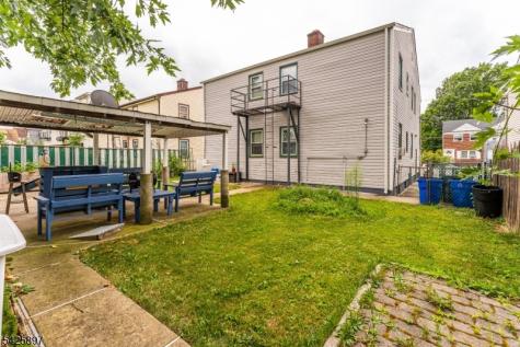 718 Thomas Street Elizabeth NJ 07202