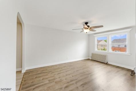 718 Thomas Street Elizabeth NJ 07202