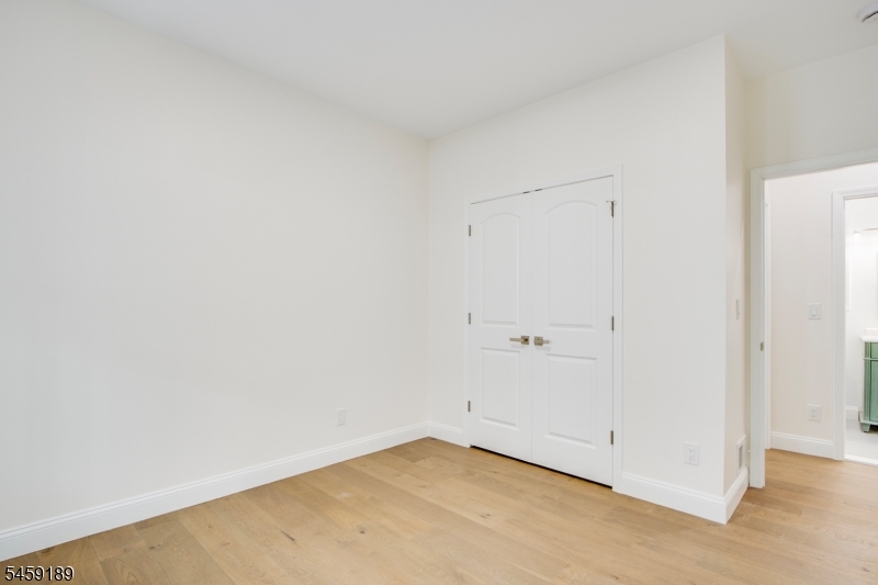 194 Amherst Street East Orange NJ 07018
