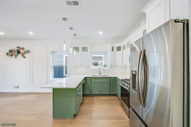 194 Amherst Street East Orange NJ 07018