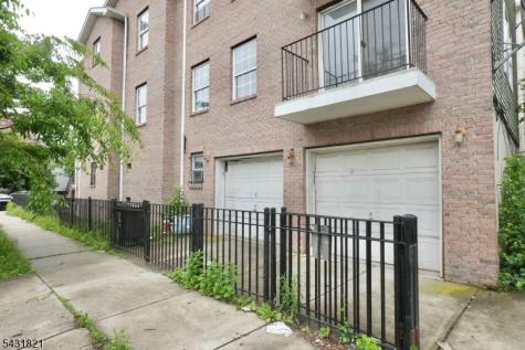 36 Brenner Street Newark NJ 07108