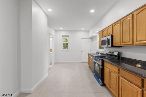 35 N 16th Street East Orange NJ 07017
